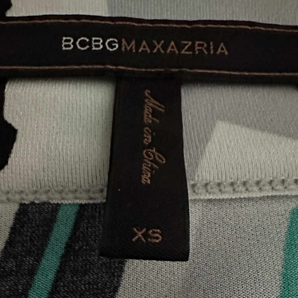 Bcbgmaxazria Stylish Geometric Pattern Dress With… - image 2